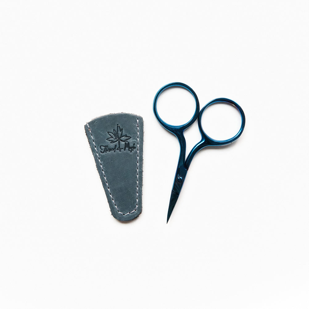 Black & Gold Vintage Mini Scissors – Fortune Yarn Co