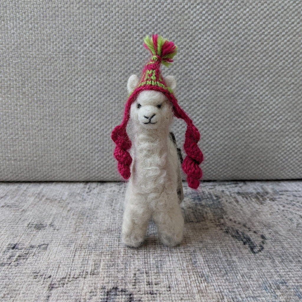 Alpaca Needle Felted Sculpture - Pearl - Peripherals