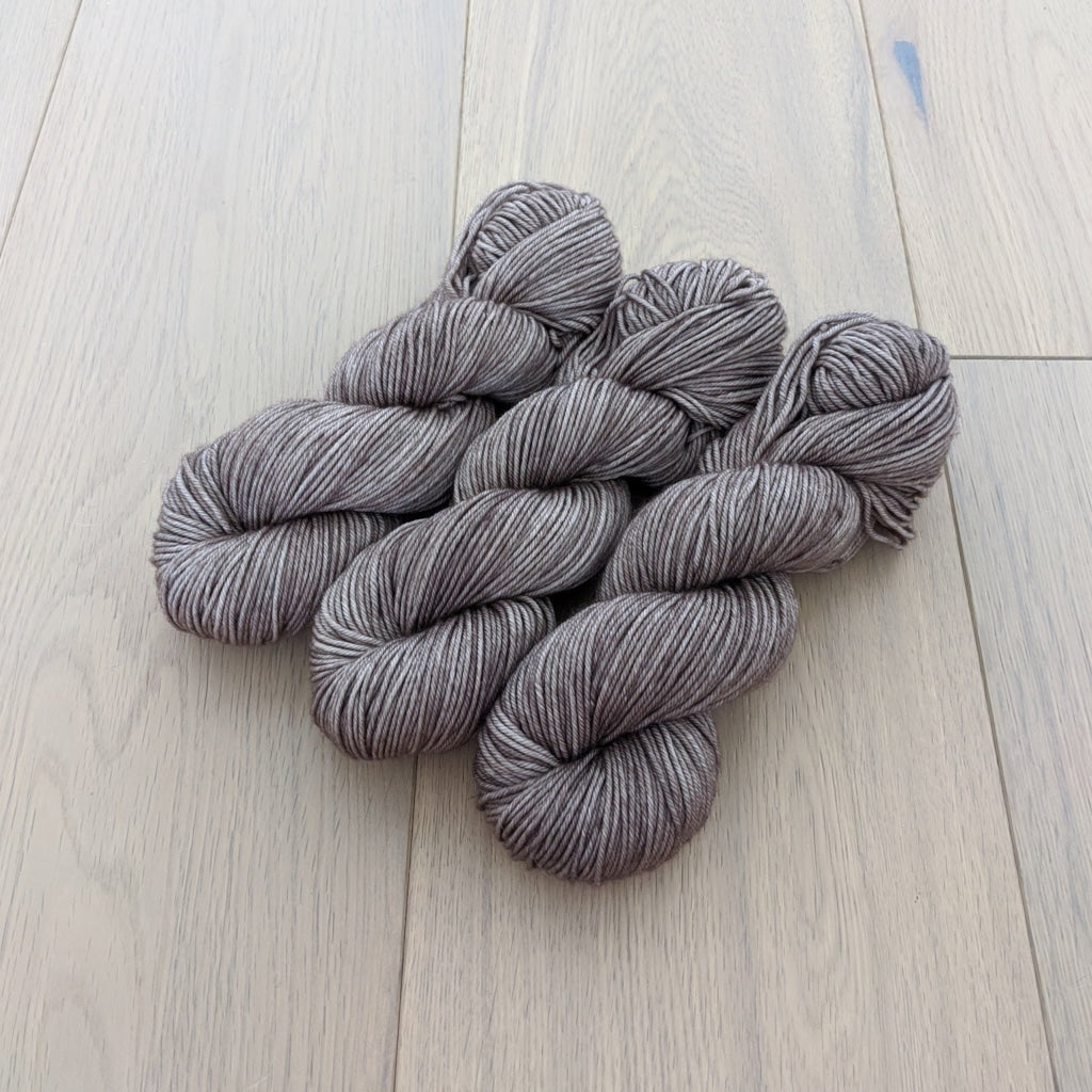 Worsted Weight Yarn - Mocha Latte